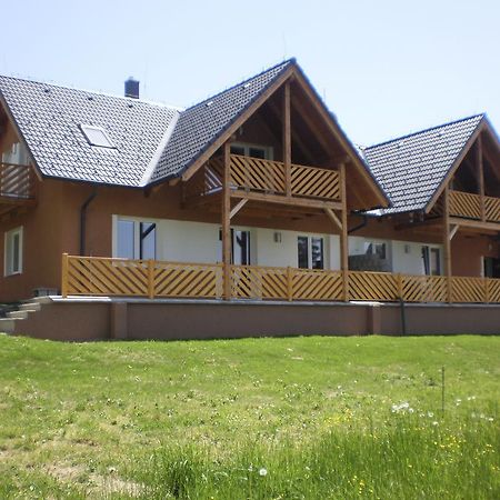 Apartmany Eva ฟริมบูร์ก ภายนอก รูปภาพ