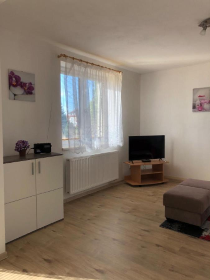 Apartmany Eva ฟริมบูร์ก ภายนอก รูปภาพ