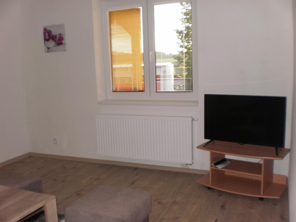 Apartmany Eva ฟริมบูร์ก ภายนอก รูปภาพ