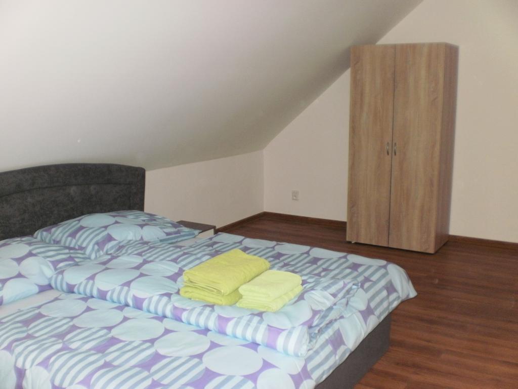 Apartmany Eva ฟริมบูร์ก ภายนอก รูปภาพ
