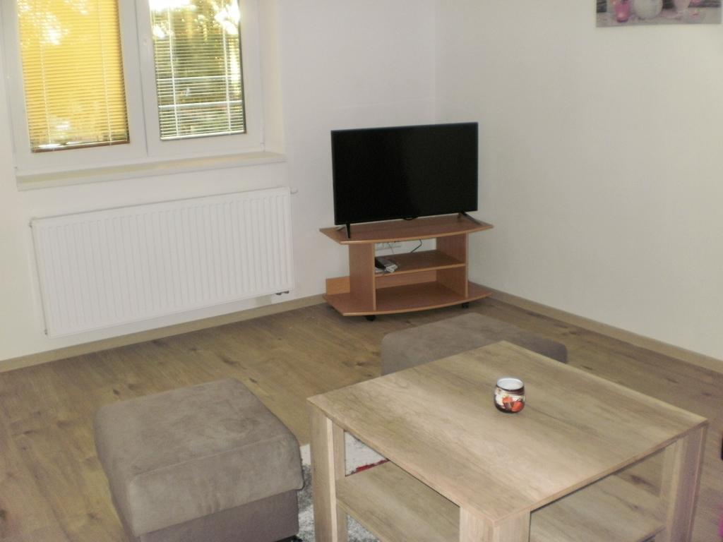 Apartmany Eva ฟริมบูร์ก ภายนอก รูปภาพ