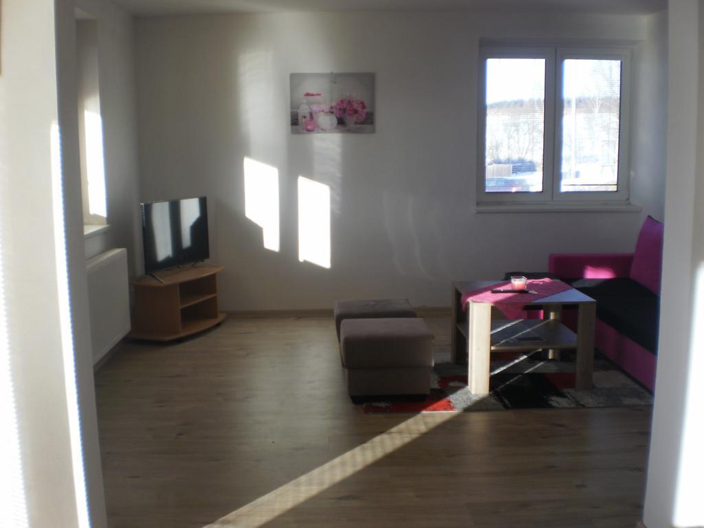 Apartmany Eva ฟริมบูร์ก ภายนอก รูปภาพ