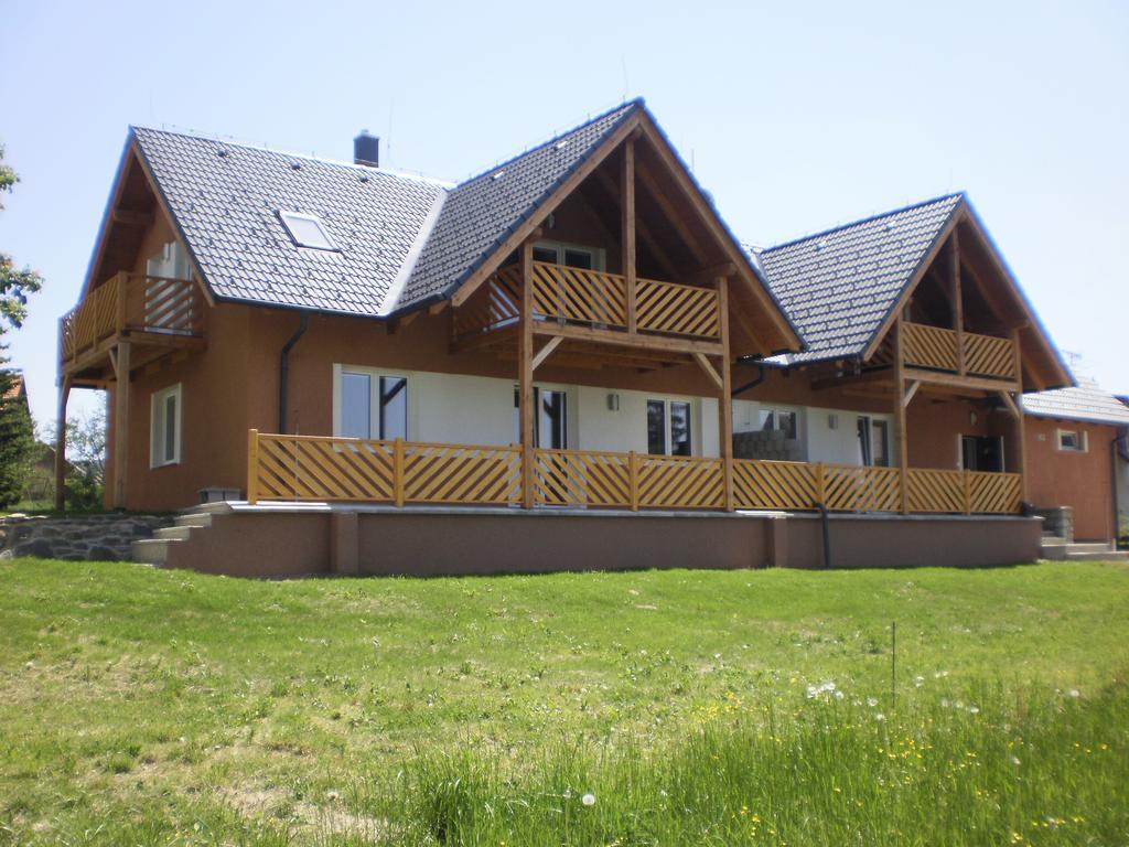 Apartmany Eva ฟริมบูร์ก ภายนอก รูปภาพ